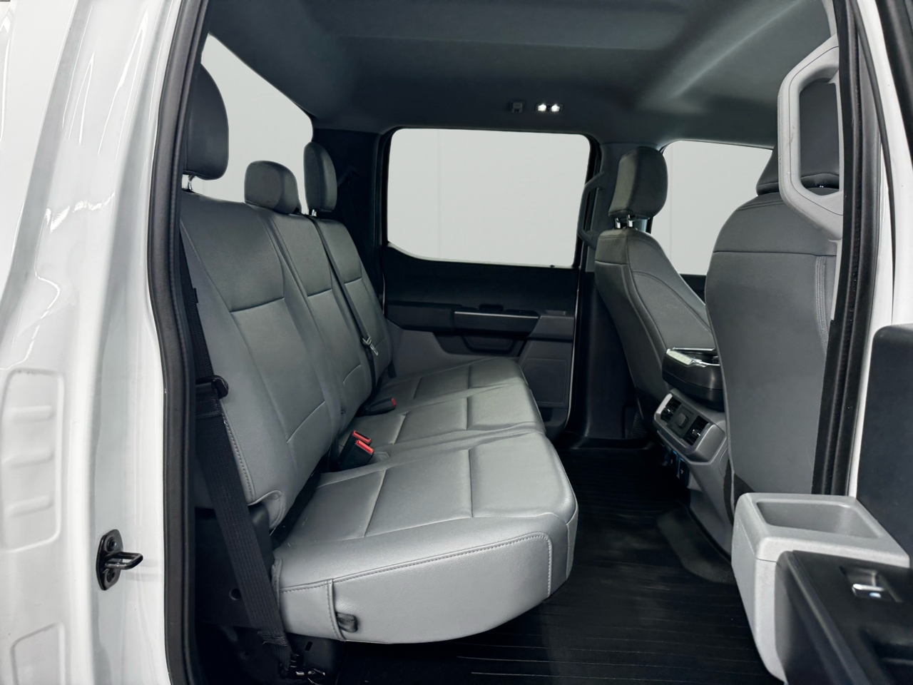 Ford F-150 Lightning Pro 4WD SuperCrew 5.5' Box 2022