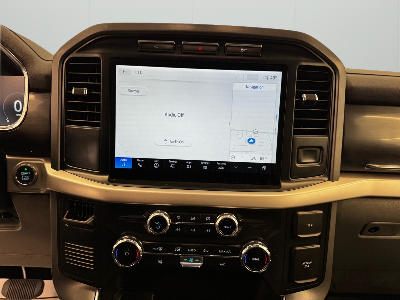 Ford F-150 Lightning Pro 4WD SuperCrew 5.5' Box 2022