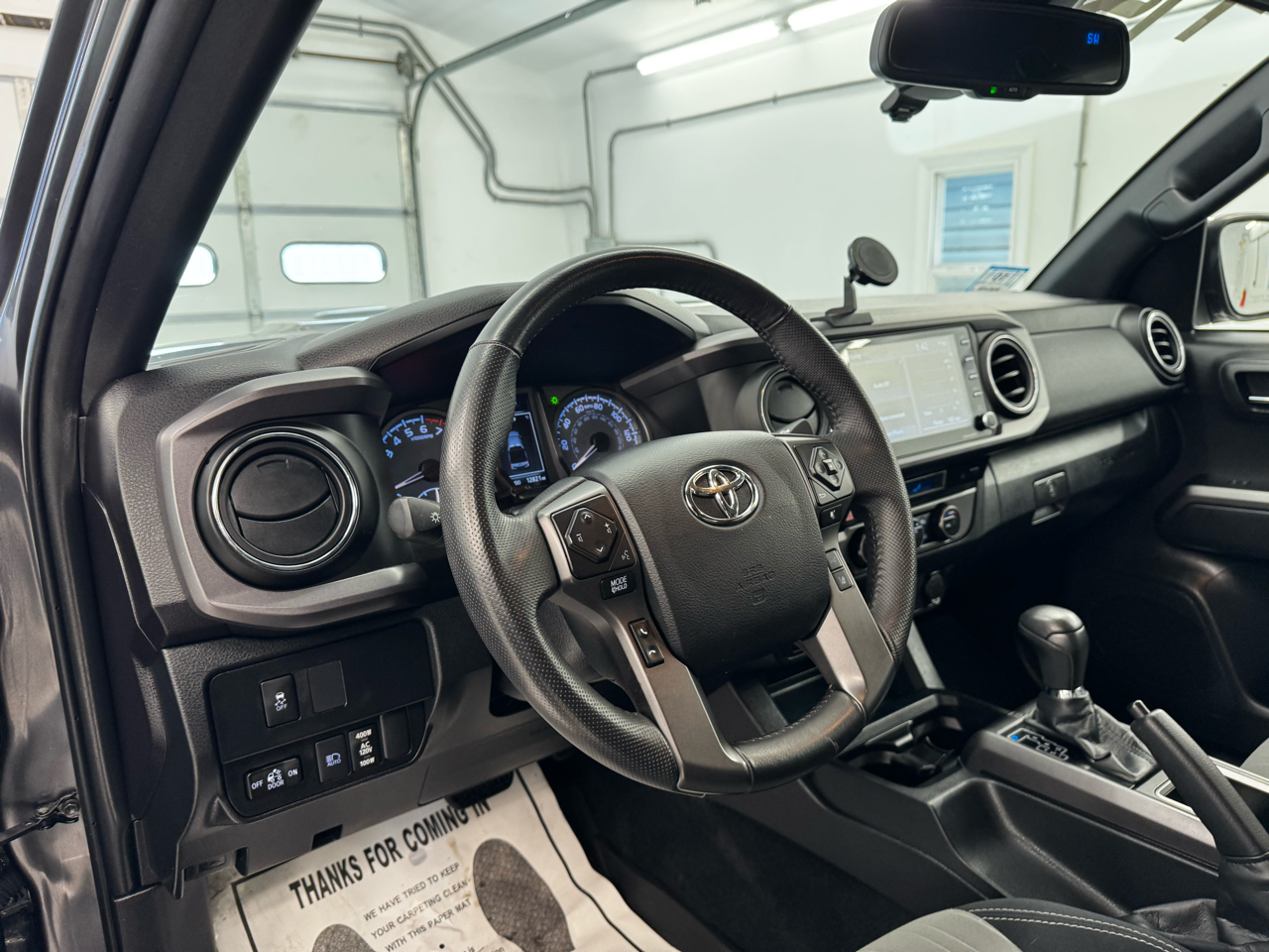 Toyota Tacoma 4WD TRD Off Road Double Cab 5' Bed V6 MT (Natl) 2023