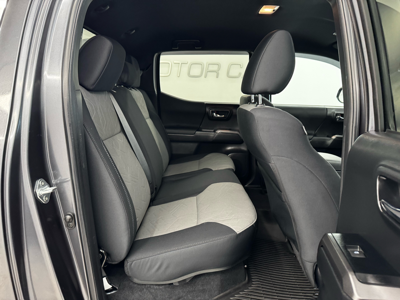 Toyota Tacoma 4WD TRD Off Road Double Cab 5' Bed V6 MT (Natl) 2023