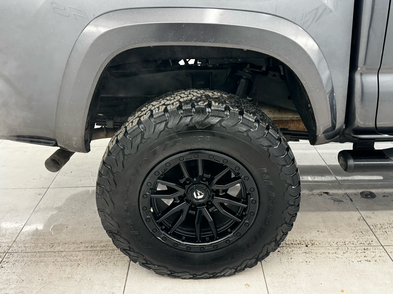 Toyota Tacoma 4WD TRD Off Road Double Cab 5' Bed V6 MT (Natl) 2023