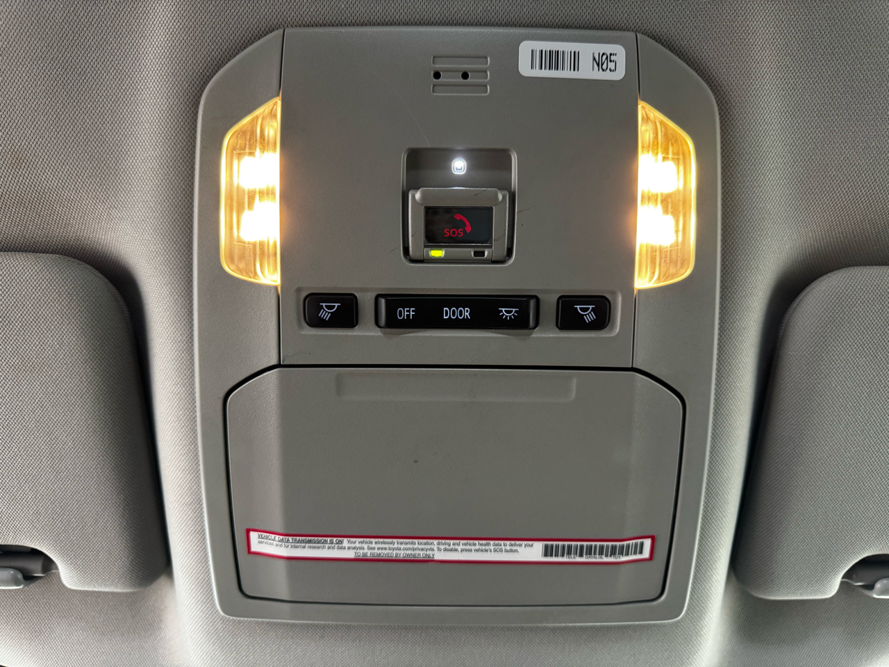 Toyota Highlander Hybrid LE AWD (Natl) 2023