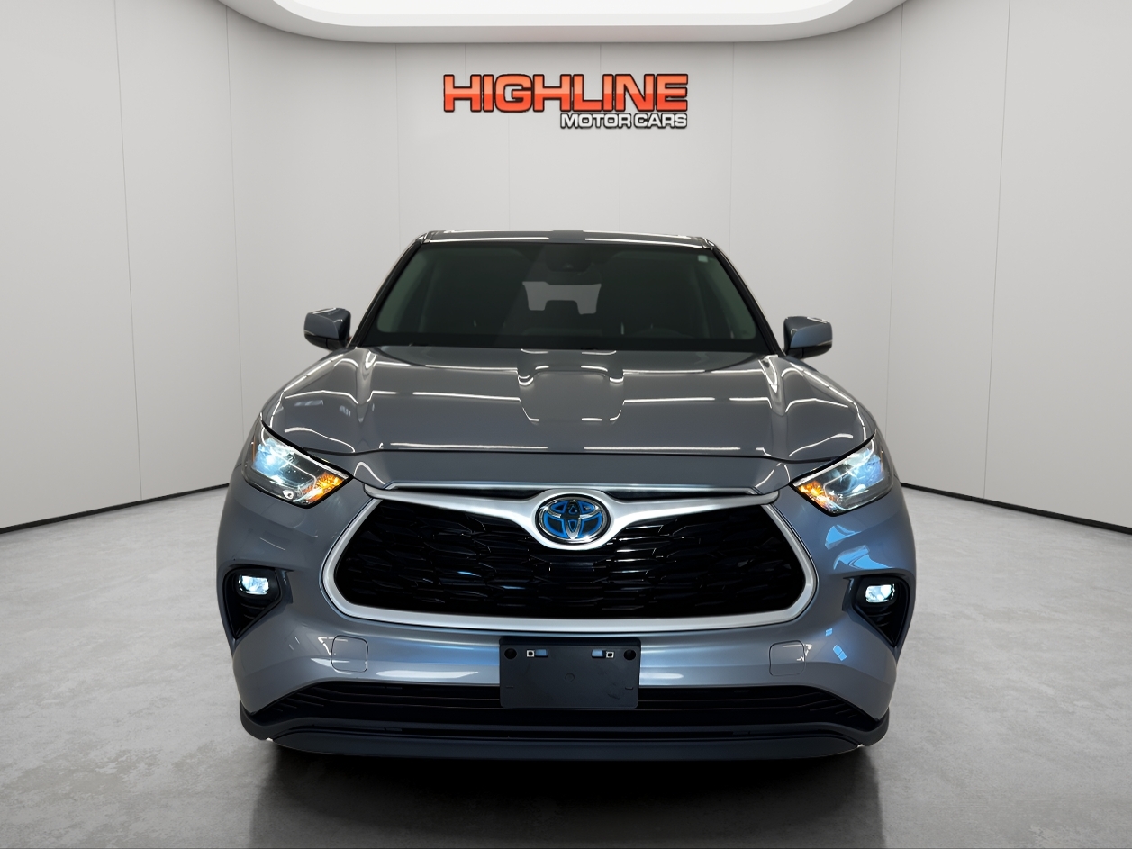 Toyota Highlander Hybrid LE AWD (Natl) 2023