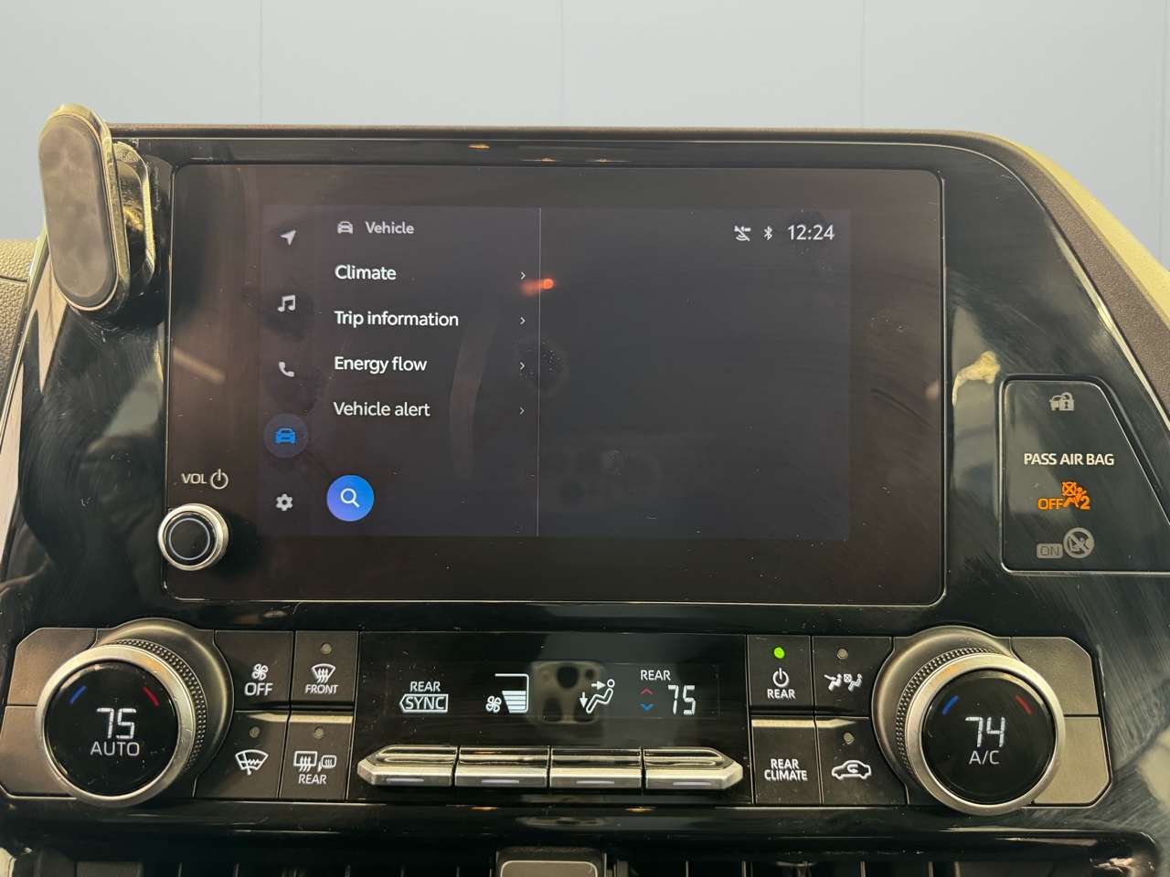 Toyota Highlander Hybrid LE AWD (Natl) 2023