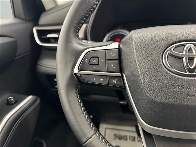 Toyota Highlander Hybrid LE AWD (Natl) 2023