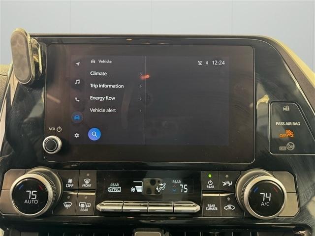 Toyota Highlander Hybrid LE AWD (Natl) 2023