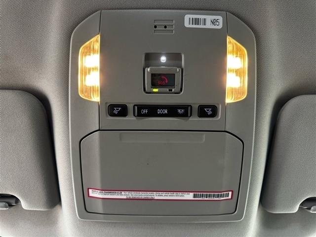 Toyota Highlander Hybrid LE AWD (Natl) 2023