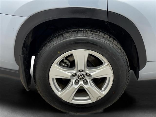 Toyota Highlander Hybrid LE AWD (Natl) 2023