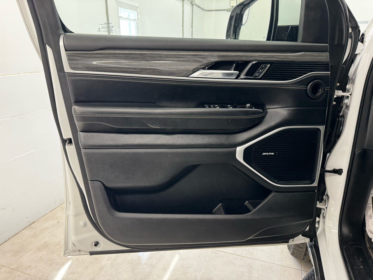 Jeep Wagoneer Series III 4x4 2022