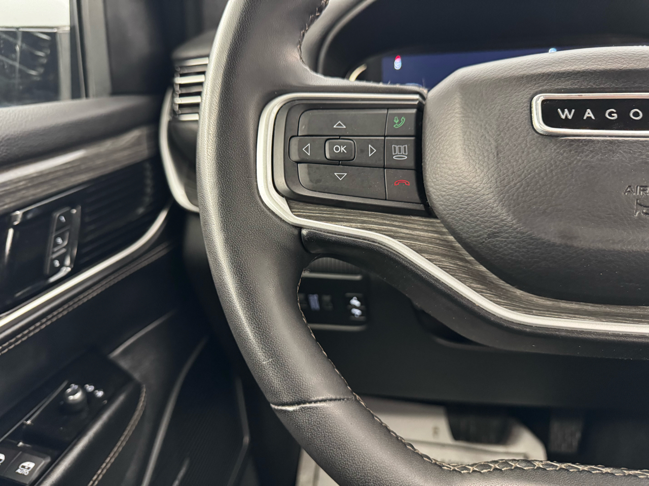 Jeep Wagoneer Series III 4x4 2022