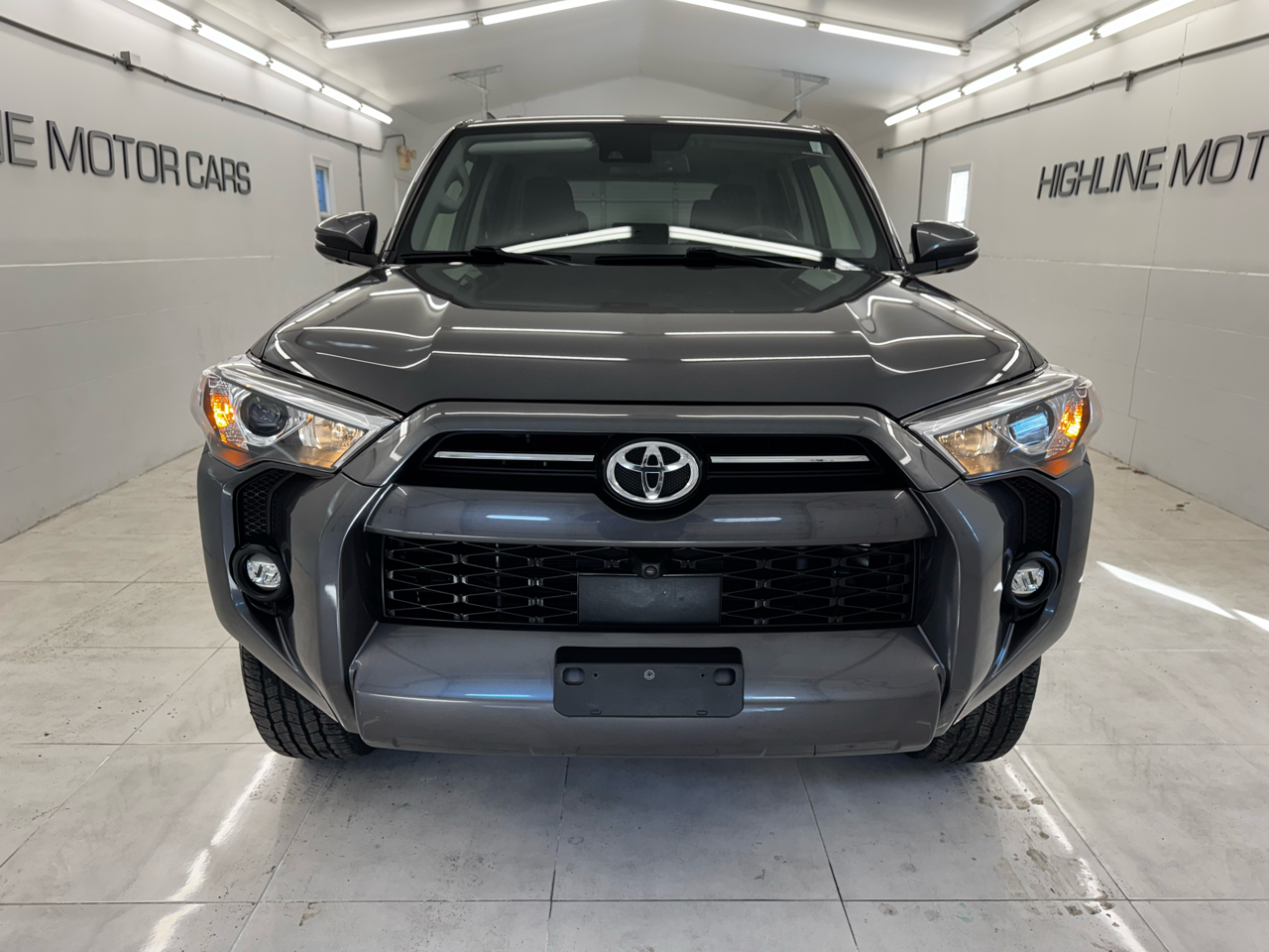 Toyota 4Runner SR5 Premium 4WD (Natl) 2022