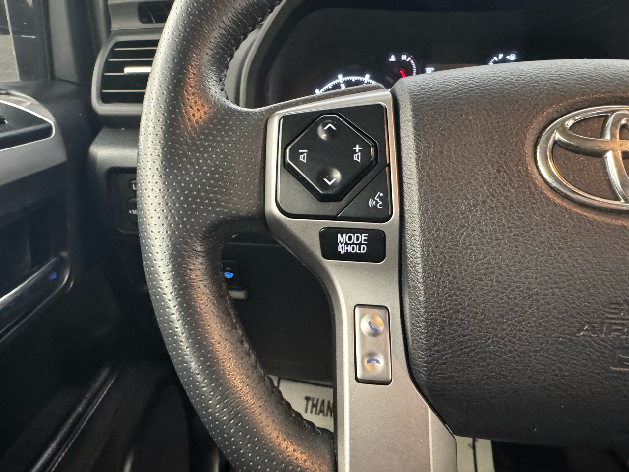 Toyota 4Runner SR5 Premium 4WD (Natl) 2022