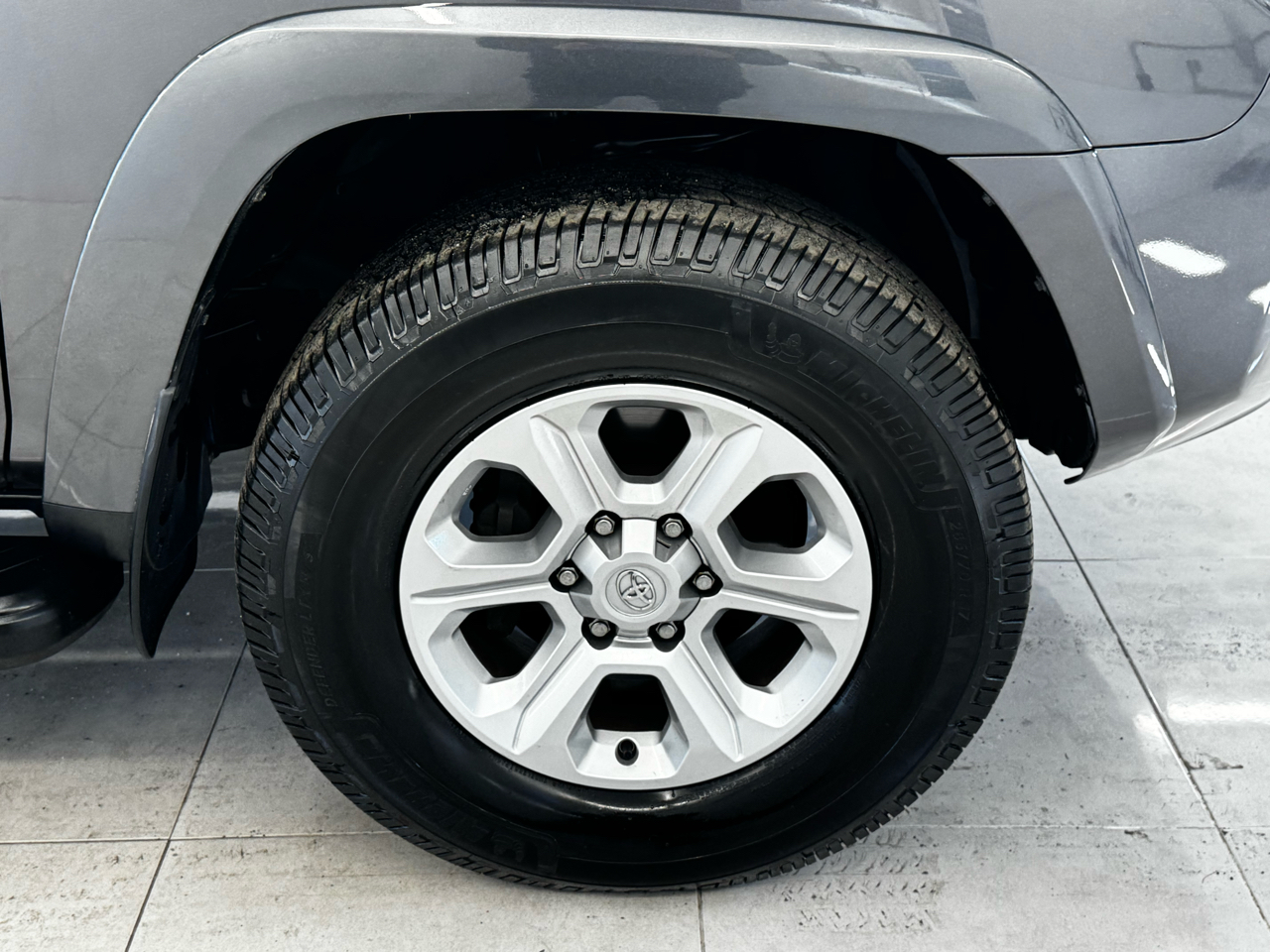 Toyota 4Runner SR5 Premium 4WD (Natl) 2022