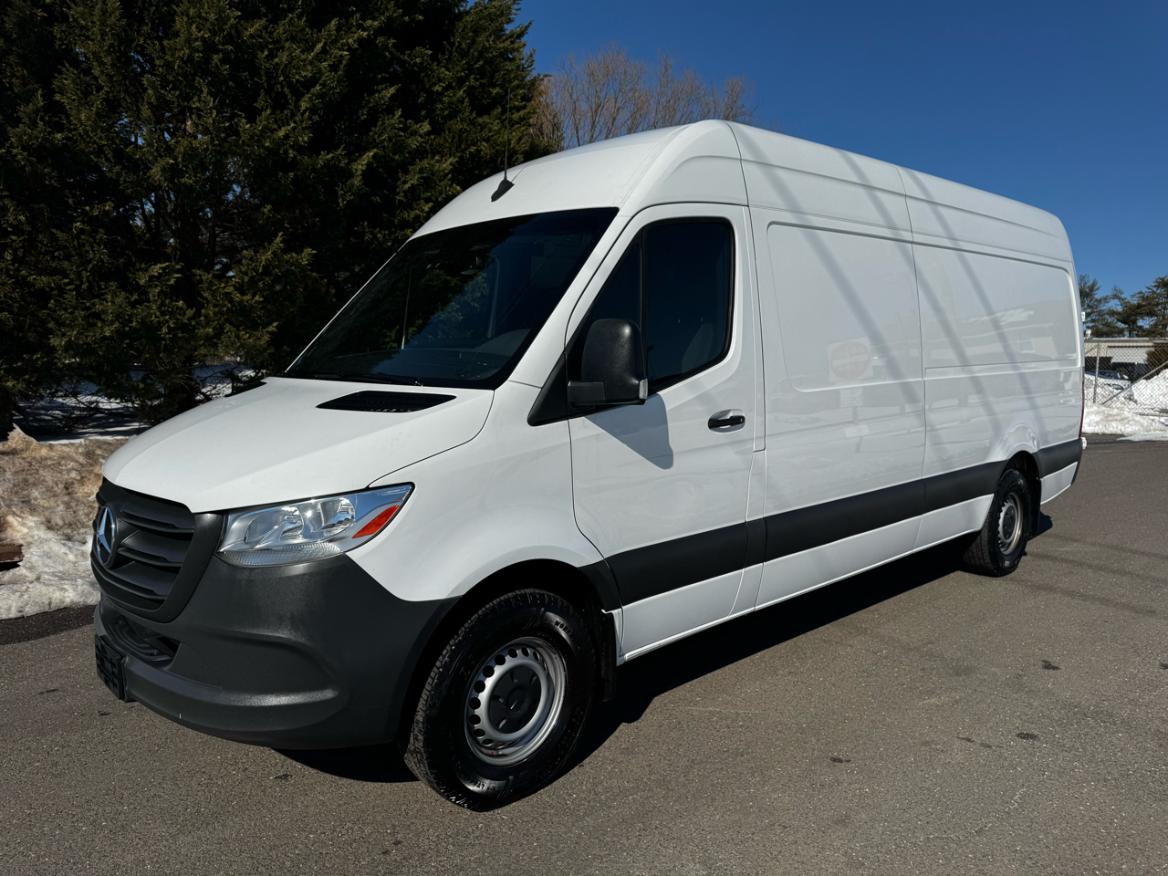 Mercedes-Benz Sprinter Van 2500 High Roof V6 170" RWD 2020