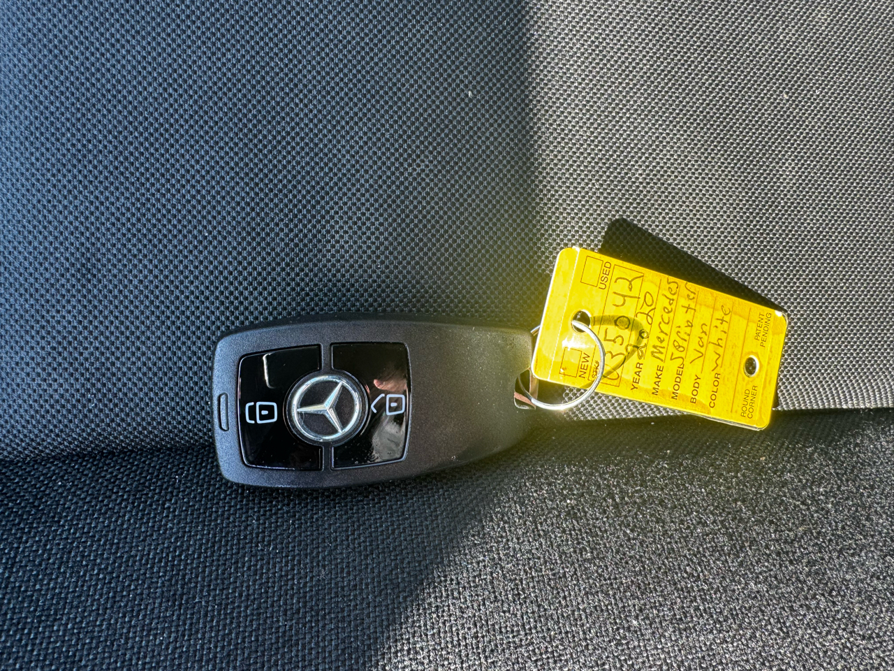 Mercedes-Benz Sprinter Van 2500 High Roof V6 170" RWD 2020