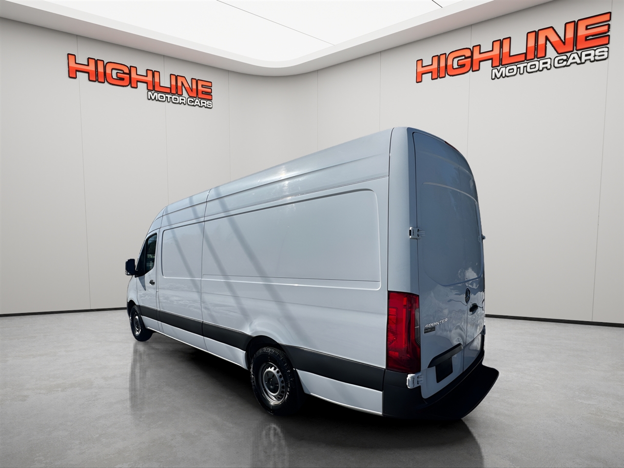 Mercedes-Benz Sprinter Van 2500 High Roof V6 170" RWD 2020