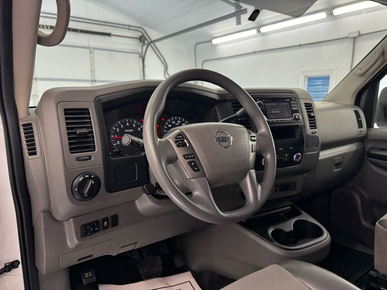 Nissan NV Cargo NV1500 Standard Roof V6 SV 2018
