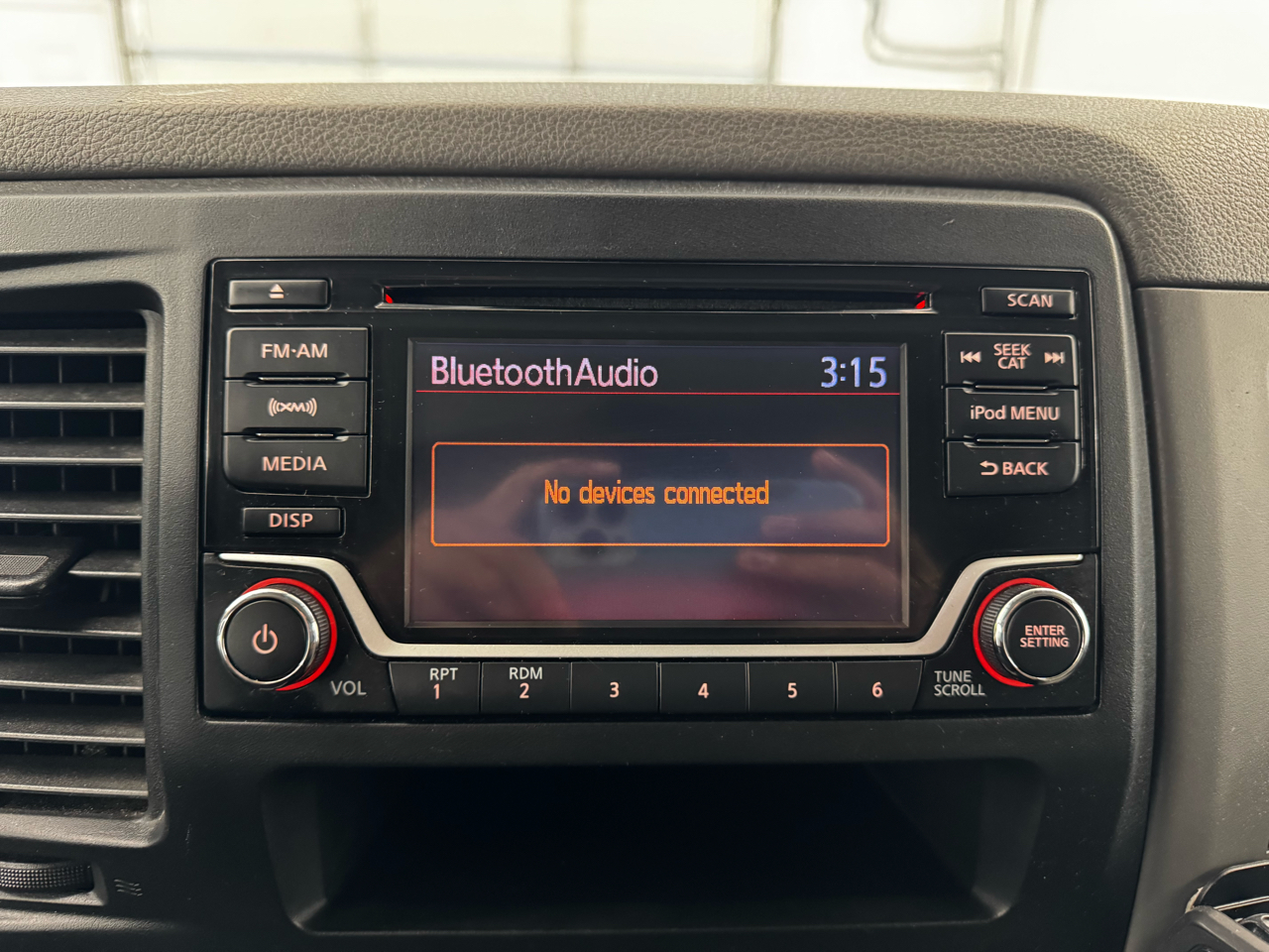 Nissan NV Cargo NV1500 Standard Roof V6 SV 2018