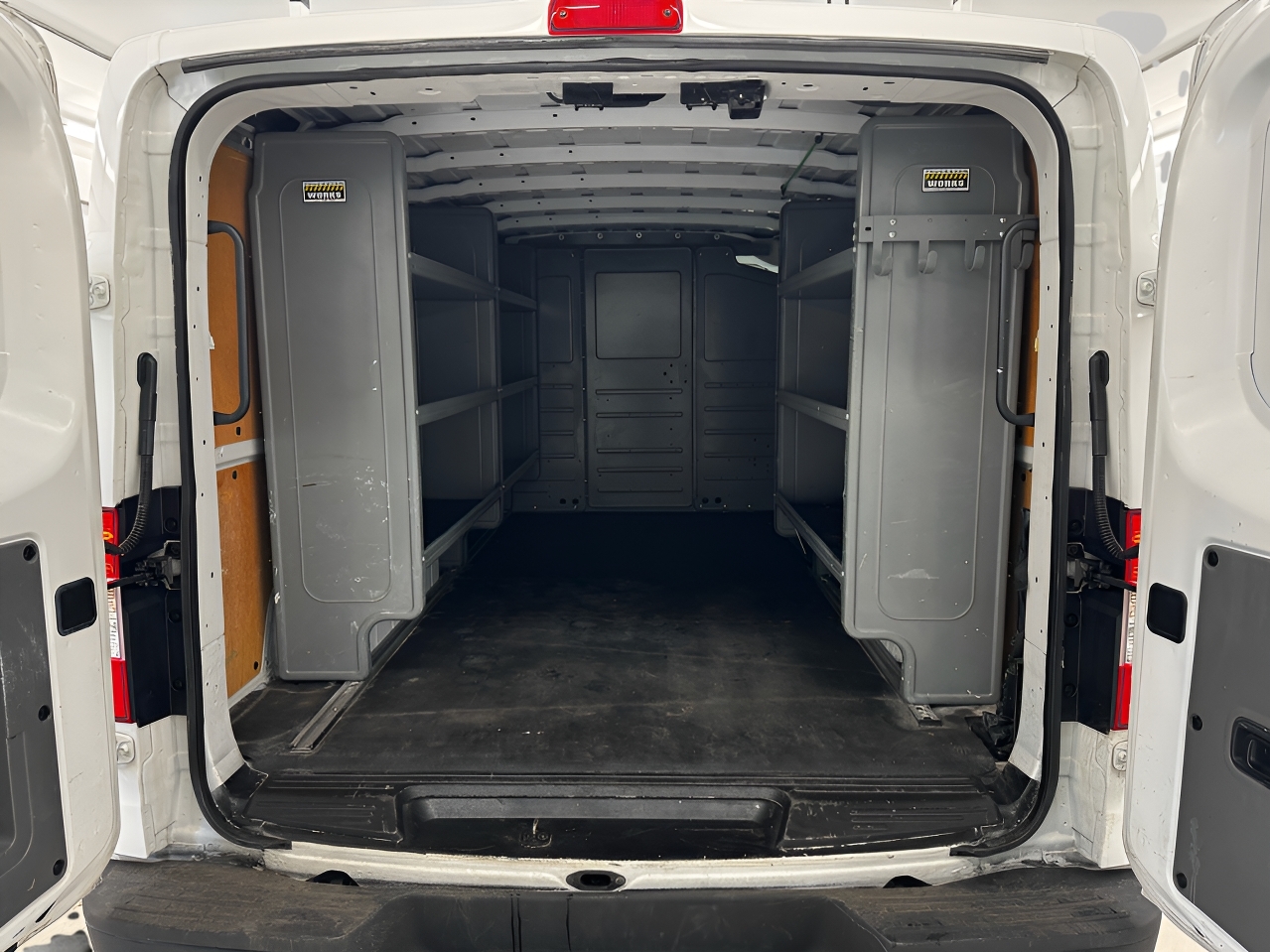 Nissan NV Cargo NV1500 Standard Roof V6 SV 2018