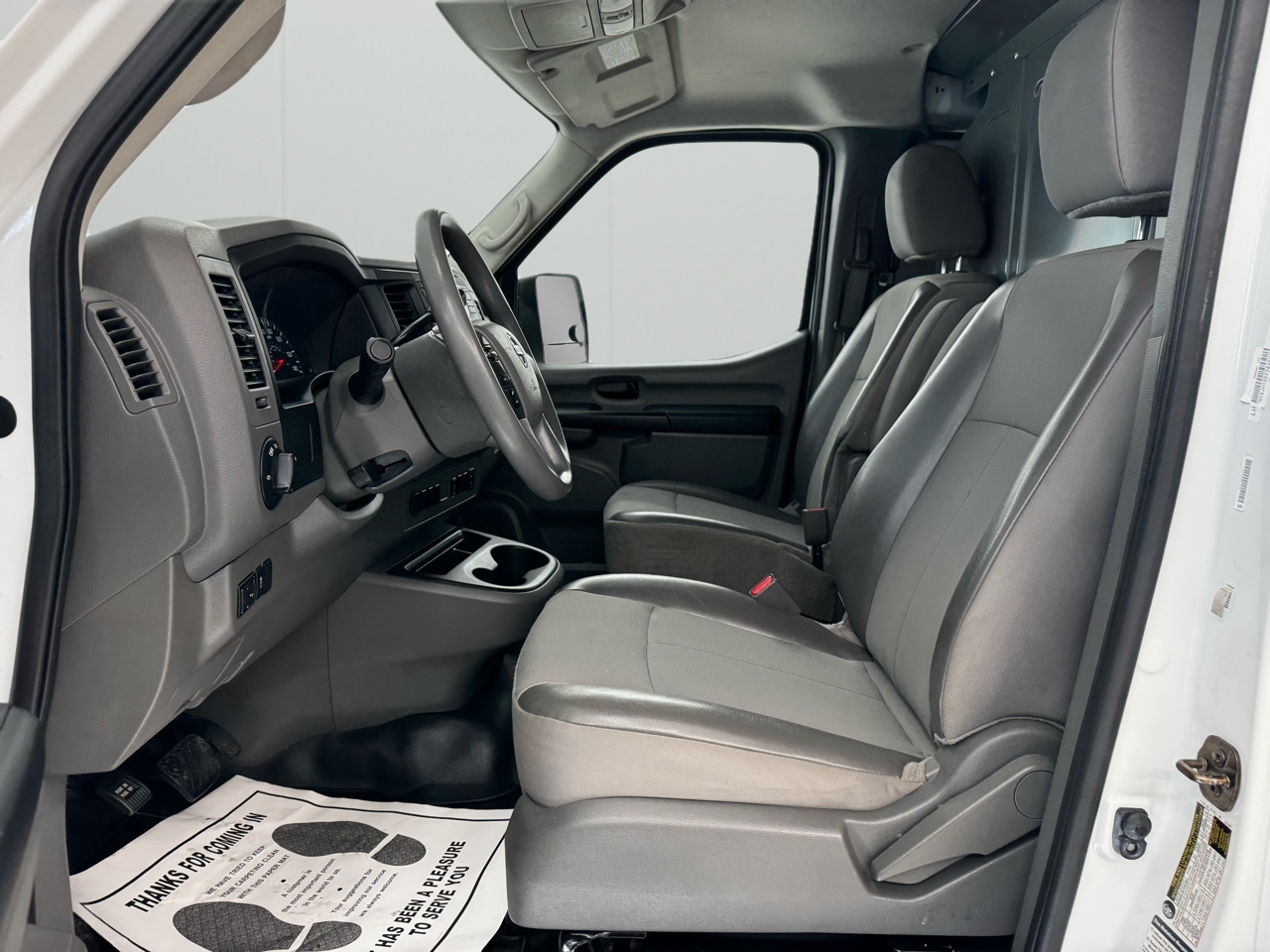 Nissan NV Cargo NV1500 Standard Roof V6 SV 2018