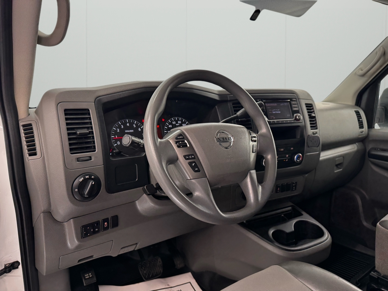 Nissan NV Cargo NV1500 Standard Roof V6 SV 2018