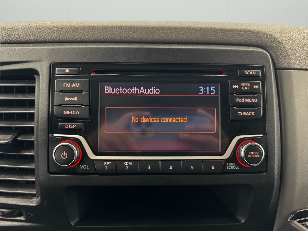 Nissan NV Cargo NV1500 Standard Roof V6 SV 2018