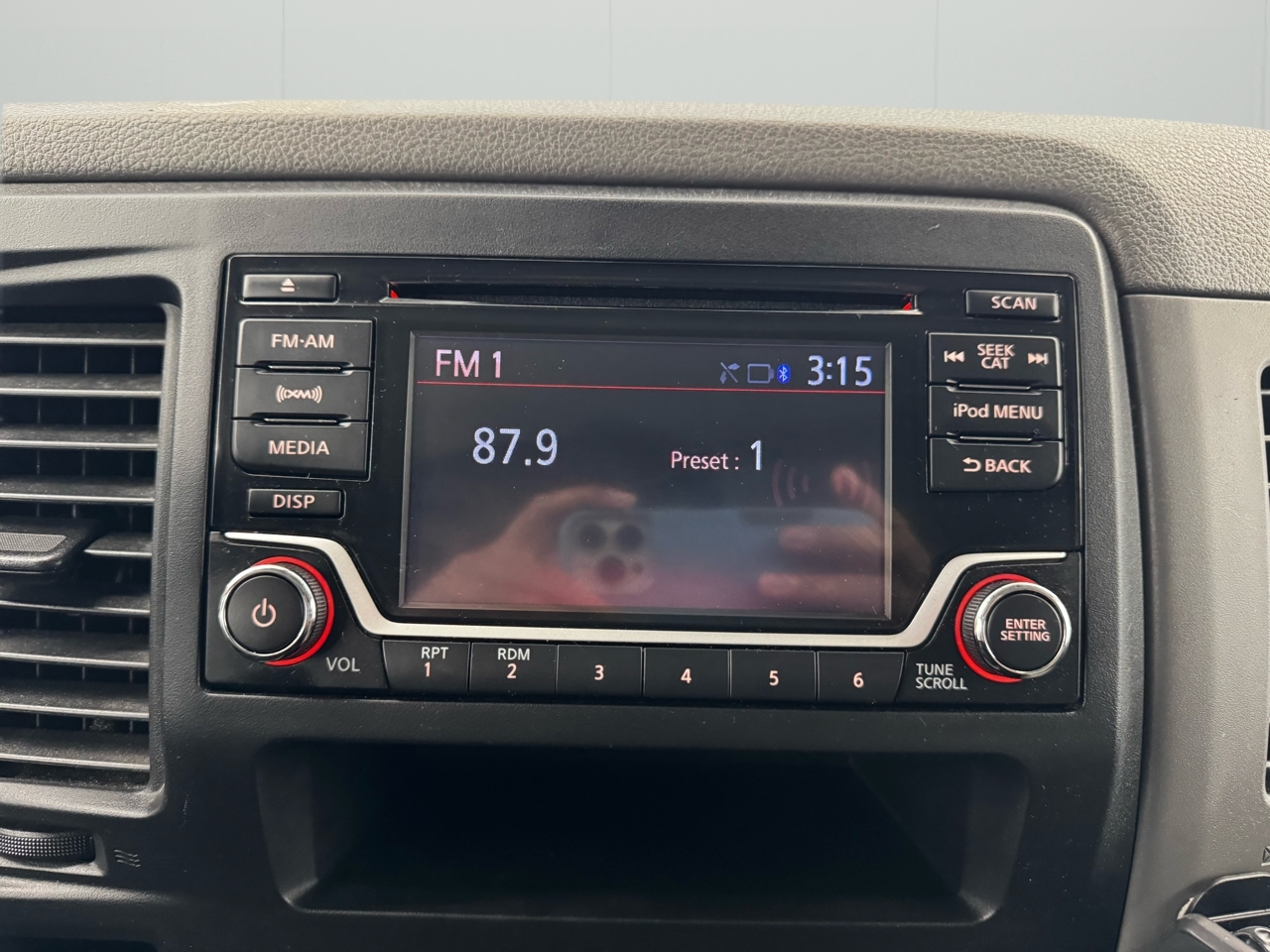 Nissan NV Cargo NV1500 Standard Roof V6 SV 2018