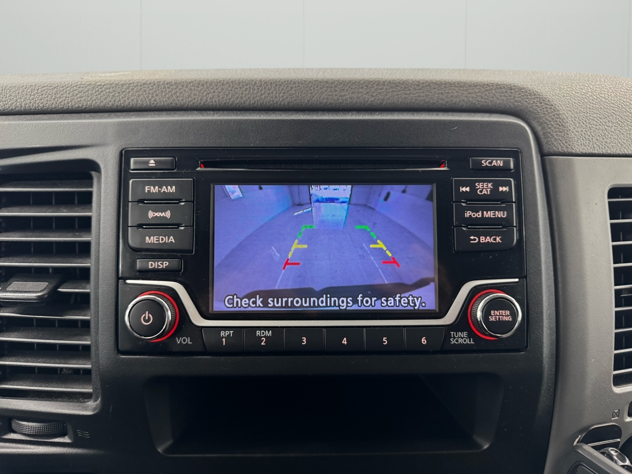 Nissan NV Cargo NV1500 Standard Roof V6 SV 2018