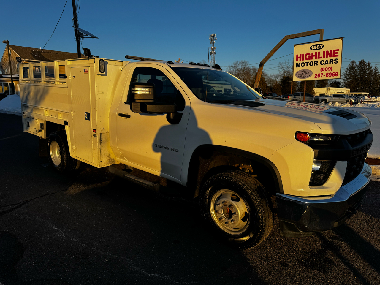 Chevrolet Silverado 3500HD CC 2WD Reg Cab 146" WB, 60" CA Work Truck 2020
