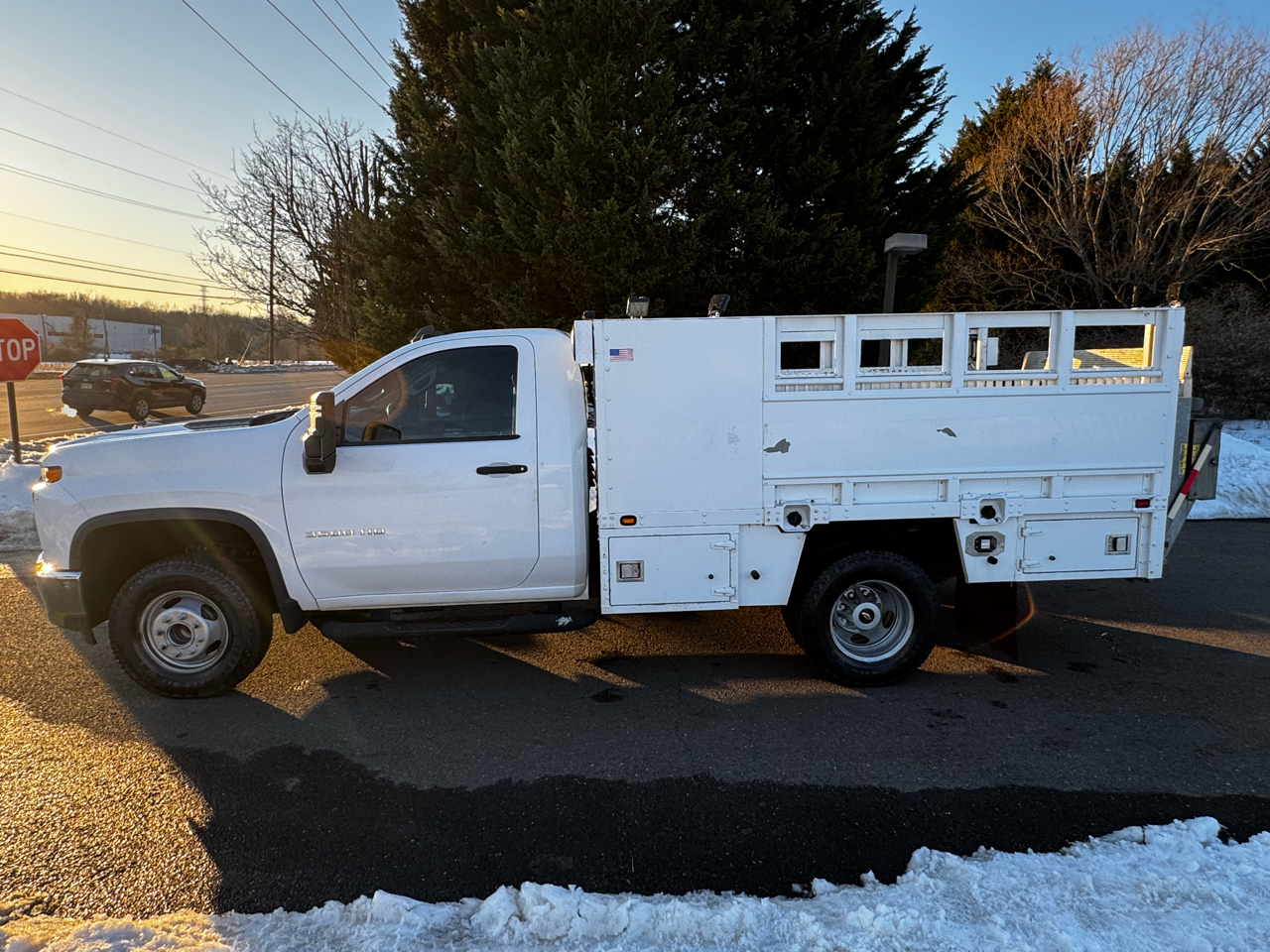 Chevrolet Silverado 3500HD CC 2WD Reg Cab 146" WB, 60" CA Work Truck 2020