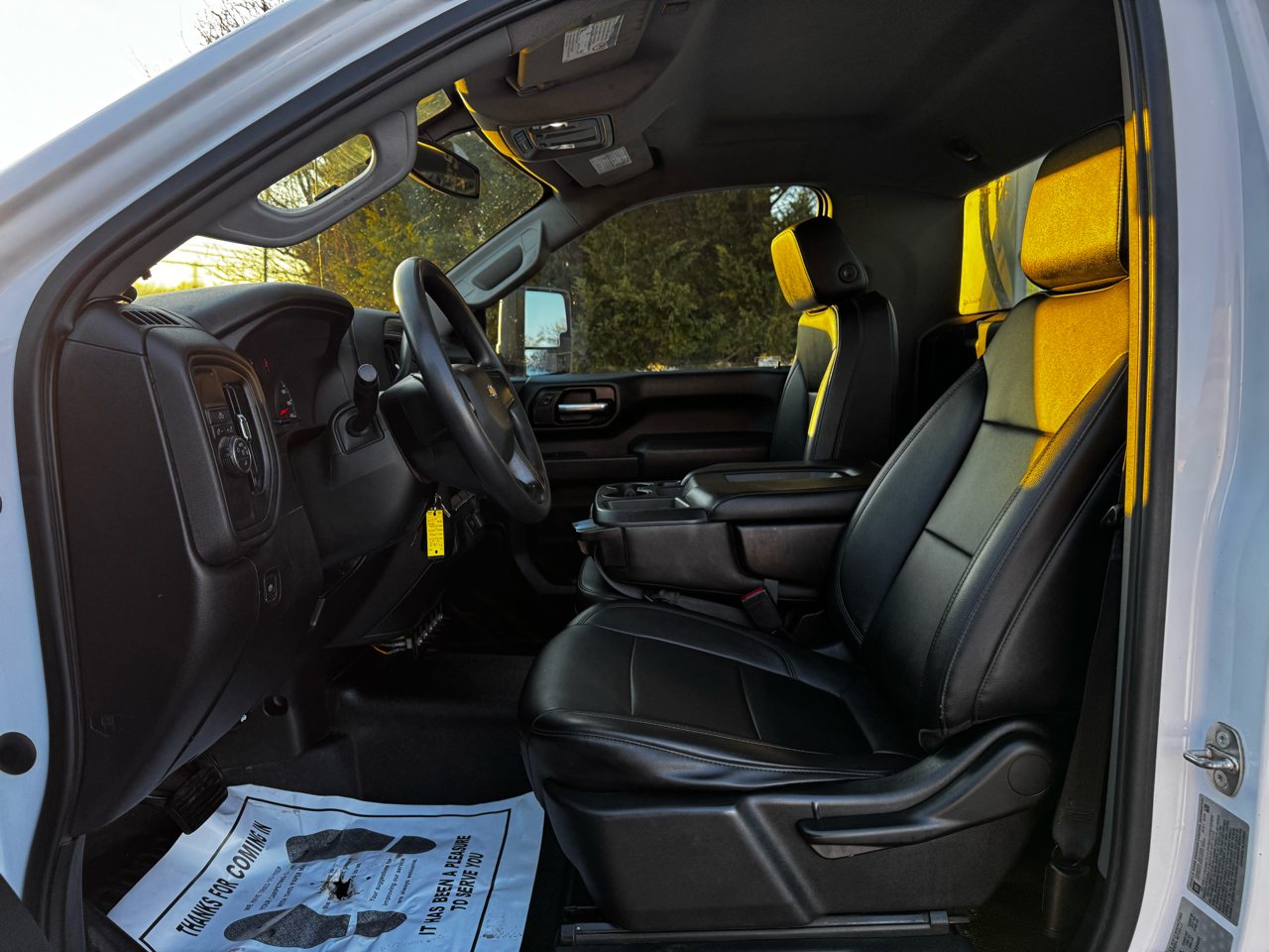 Chevrolet Silverado 3500HD CC 2WD Reg Cab 146" WB, 60" CA Work Truck 2020