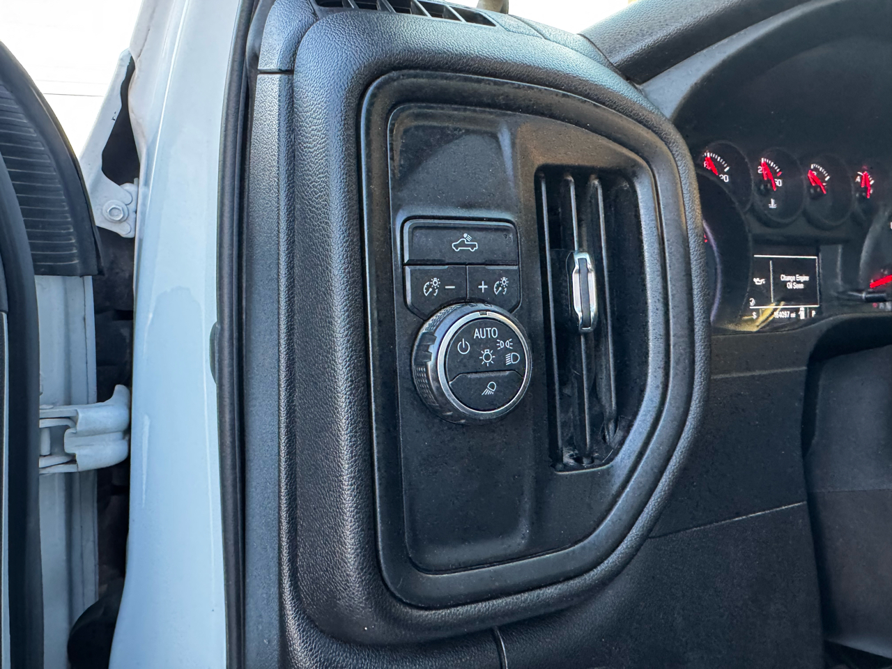 Chevrolet Silverado 3500HD CC 2WD Reg Cab 146" WB, 60" CA Work Truck 2020