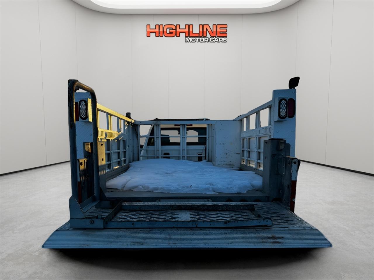 Chevrolet Silverado 3500HD CC 2WD Reg Cab 146" WB, 60" CA Work Truck 2020