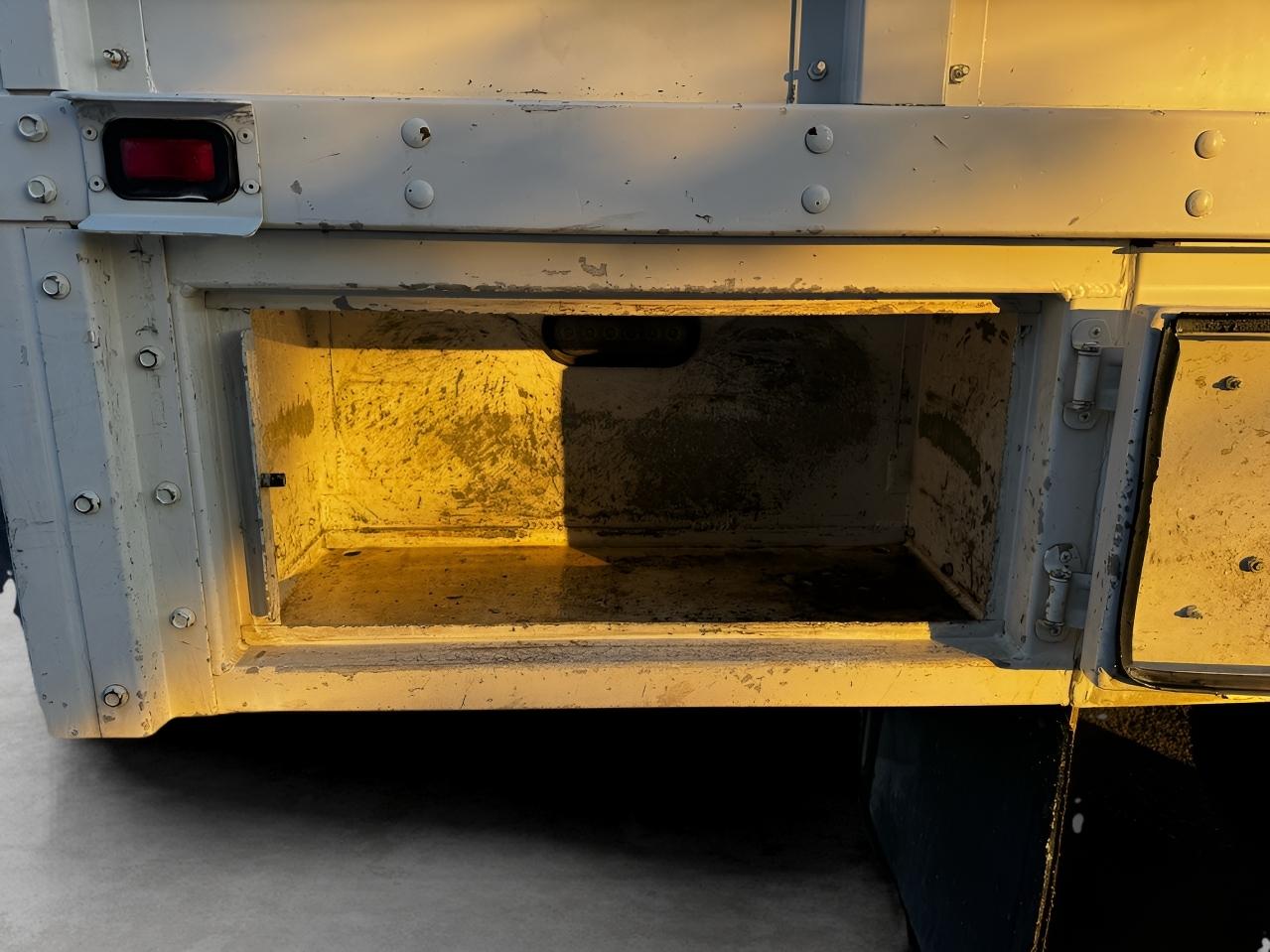 Chevrolet Silverado 3500HD CC 2WD Reg Cab 146" WB, 60" CA Work Truck 2020