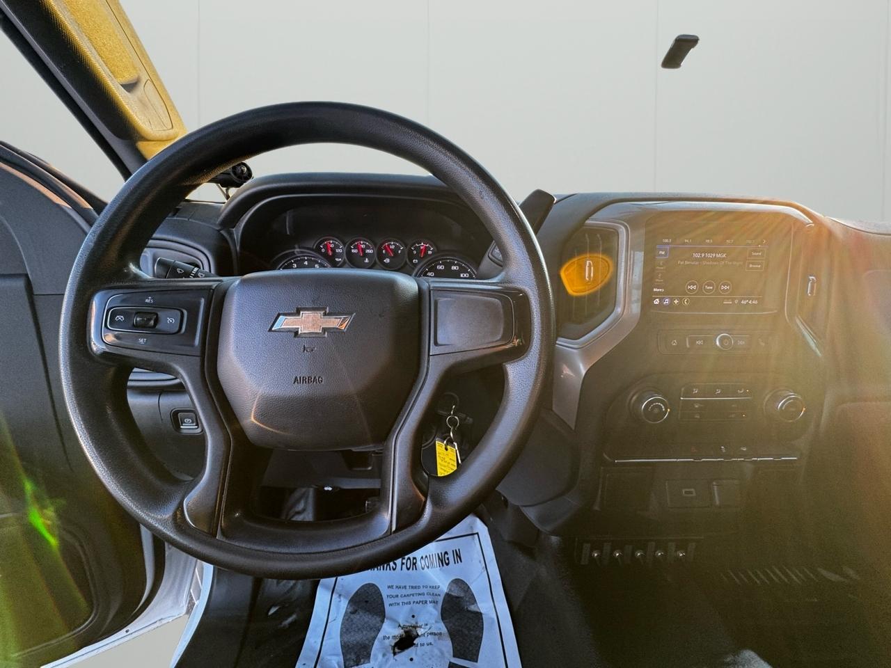 Chevrolet Silverado 3500HD CC 2WD Reg Cab 146" WB, 60" CA Work Truck 2020