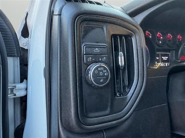 Chevrolet Silverado 3500HD CC 2WD Reg Cab 146" WB, 60" CA Work Truck 2020