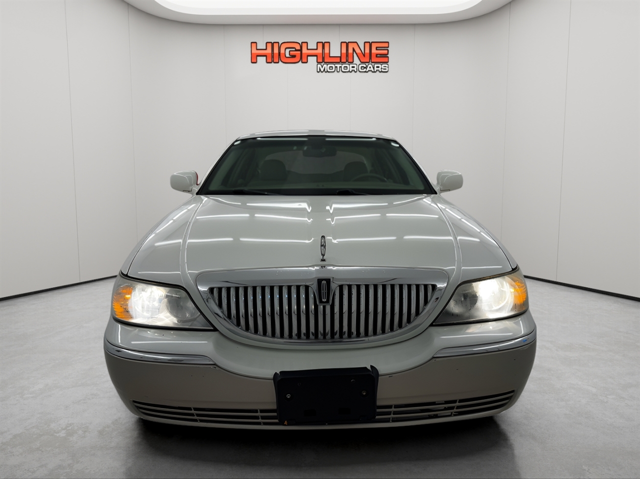 Lincoln Town Car 4dr Sdn Signature 2006