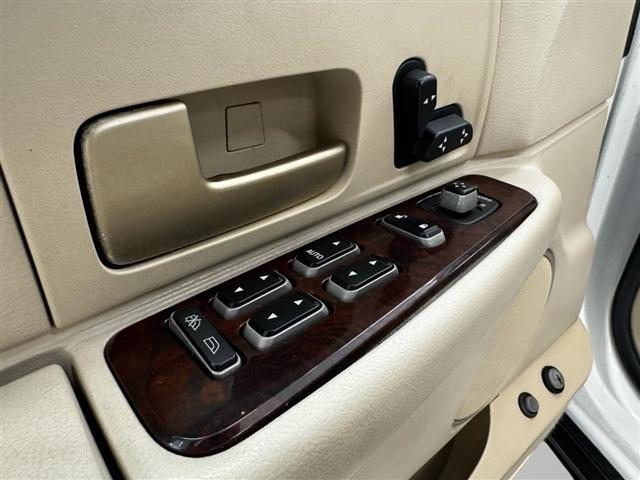 Lincoln Town Car 4dr Sdn Signature 2006