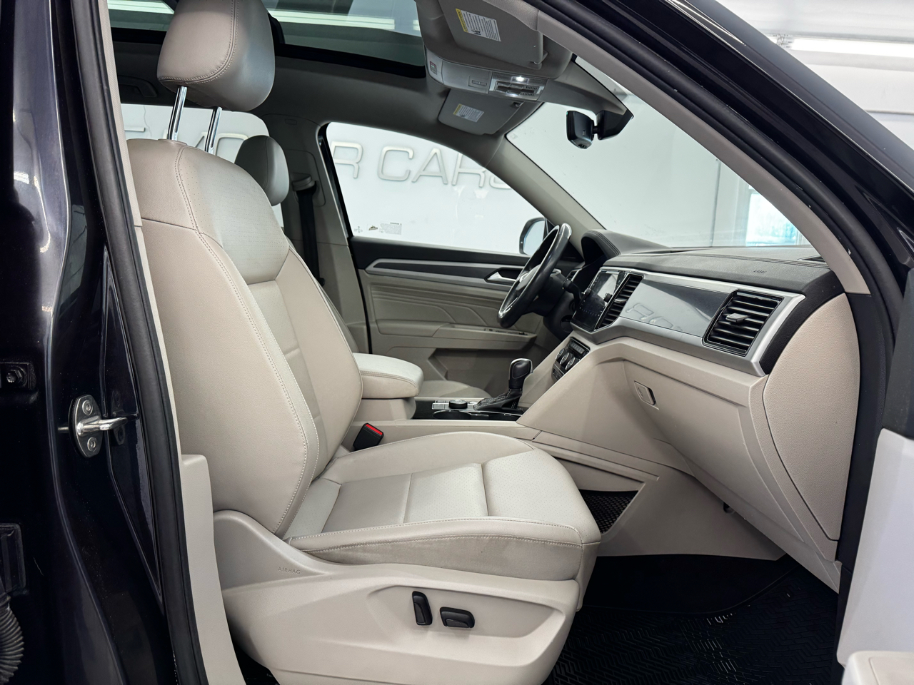 Volkswagen Atlas 3.6L V6 SEL R-Line 4MOTION 2022