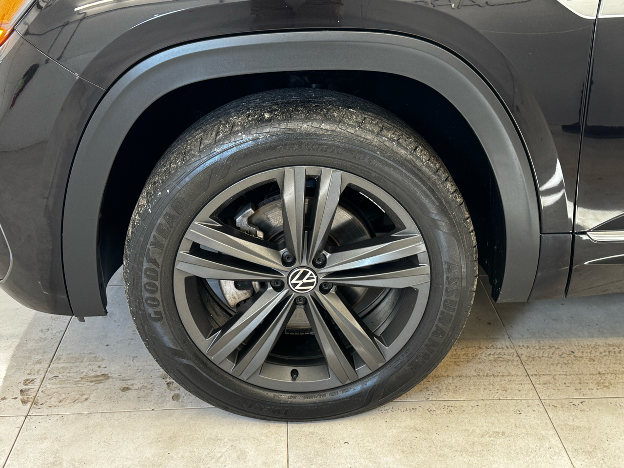 Volkswagen Atlas 3.6L V6 SEL R-Line 4MOTION 2022