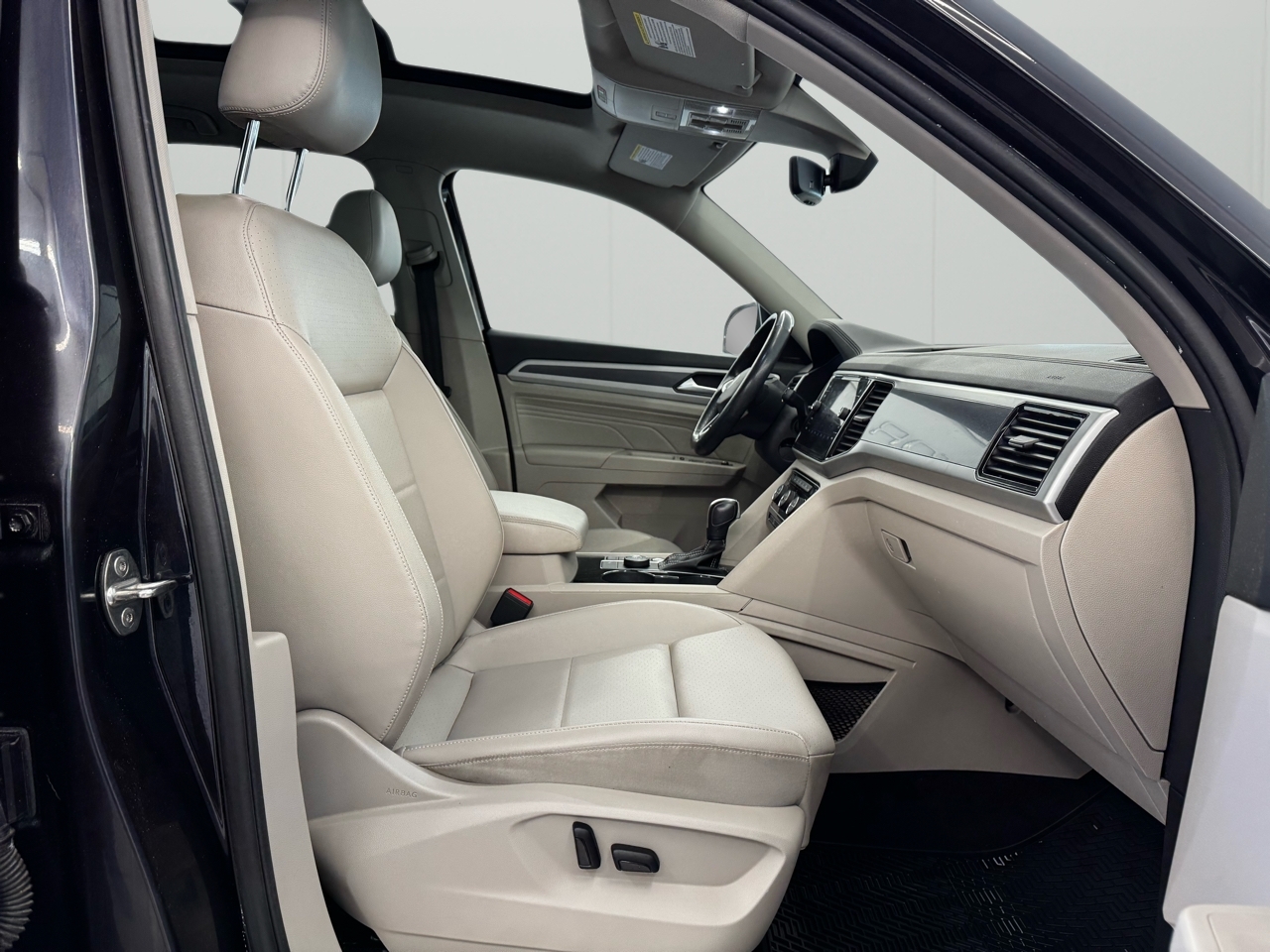 Volkswagen Atlas 3.6L V6 SEL R-Line 4MOTION 2022