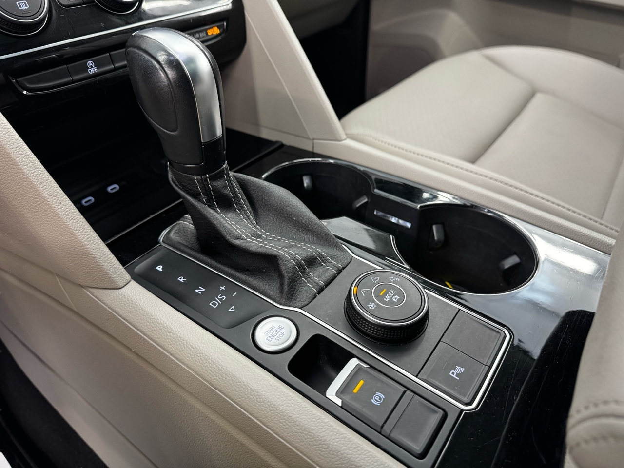 Volkswagen Atlas 3.6L V6 SEL R-Line 4MOTION 2022