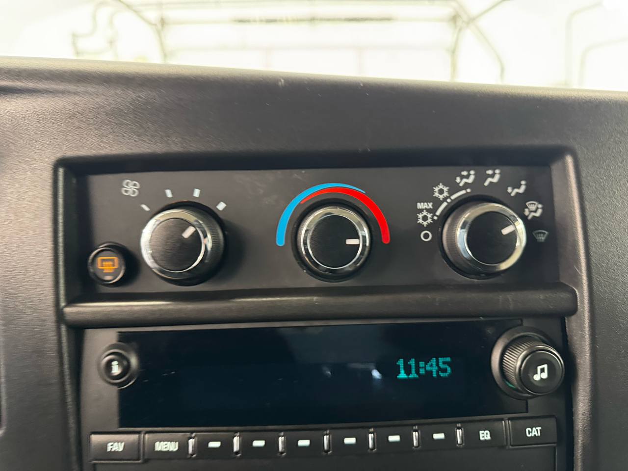 Chevrolet Express Passenger RWD 3500 155" LS 2023