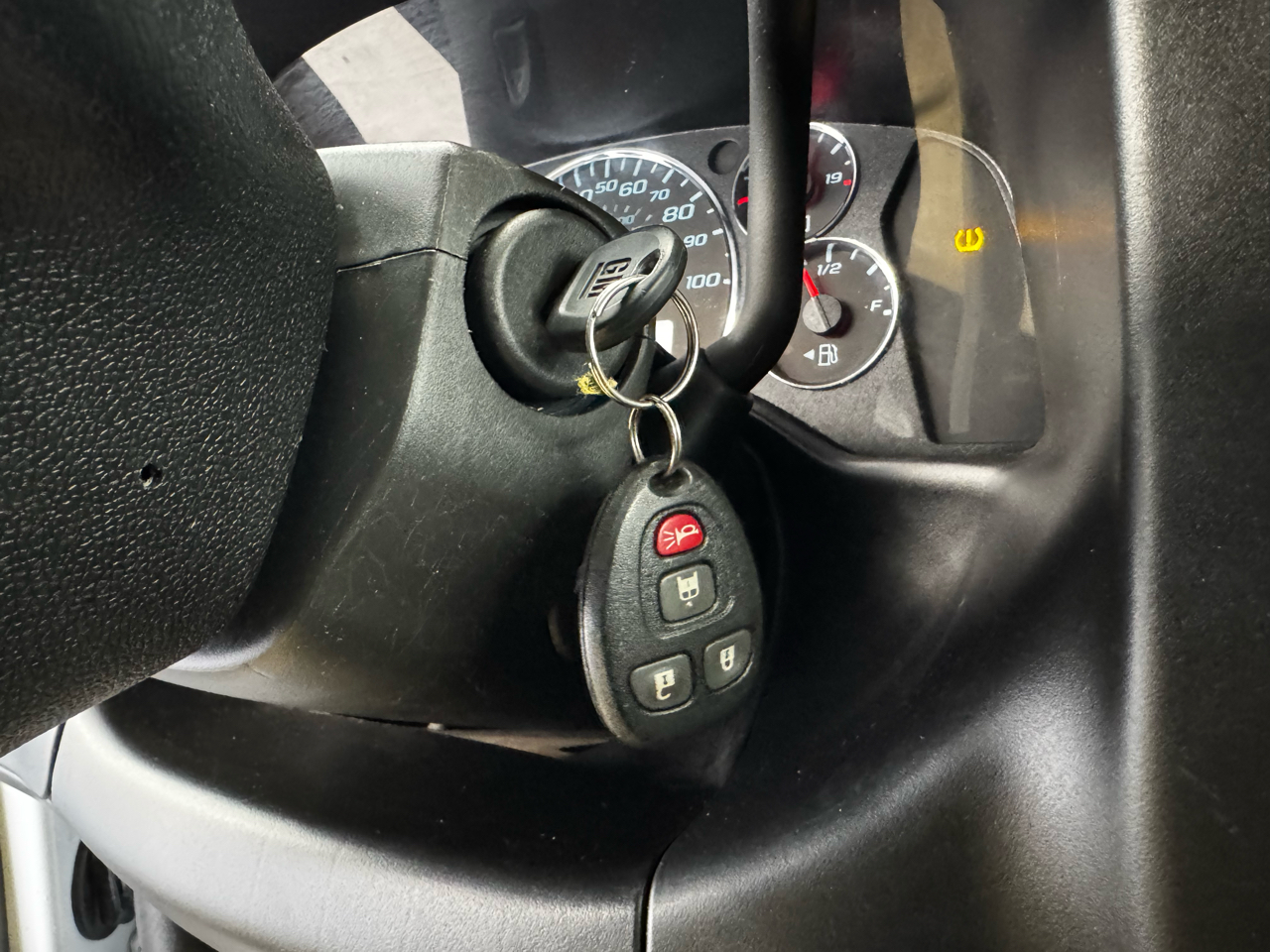 Chevrolet Express Passenger RWD 3500 155" LS 2023