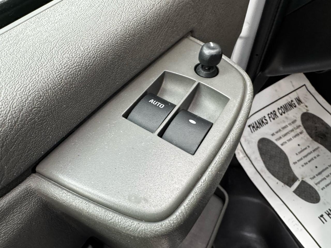 Chevrolet Express Passenger RWD 3500 155" LS 2023