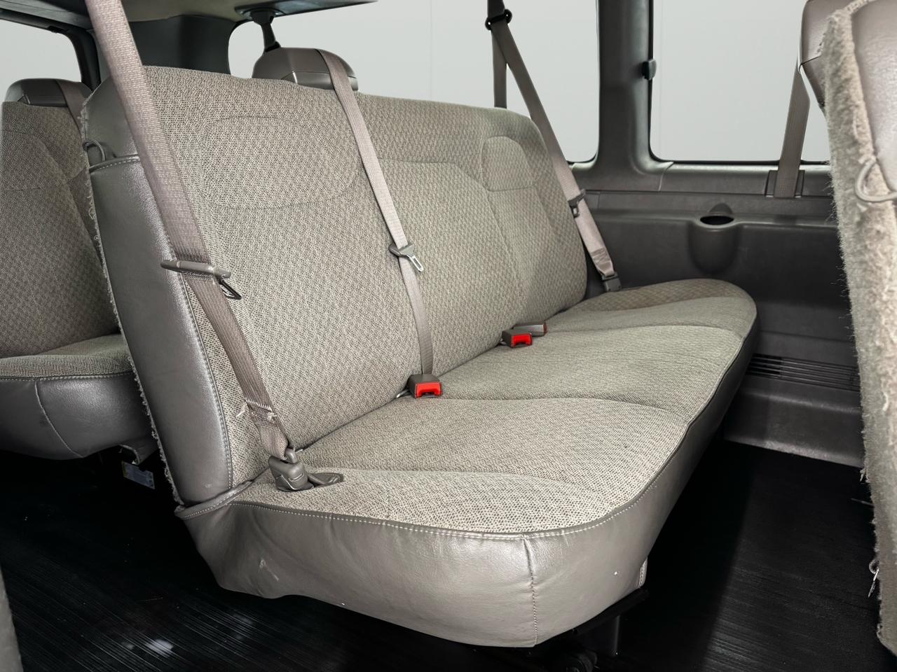 Chevrolet Express Passenger RWD 3500 155" LS 2023