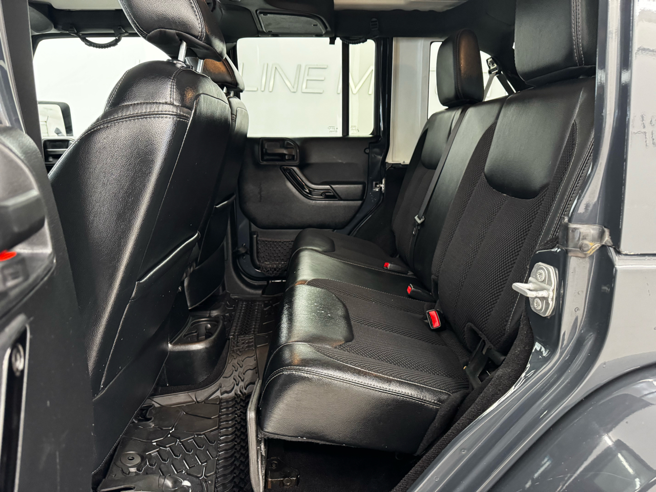 Jeep Wrangler Unlimited 4WD 4dr Winter *Ltd Avail* 2017