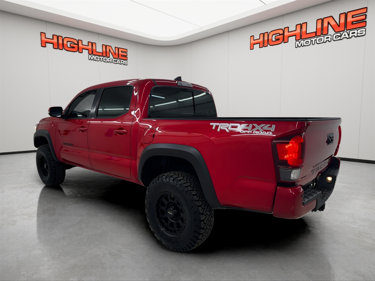 Toyota Tacoma 4WD TRD Off Road Double Cab 5' Bed V6 MT (Natl) 2019