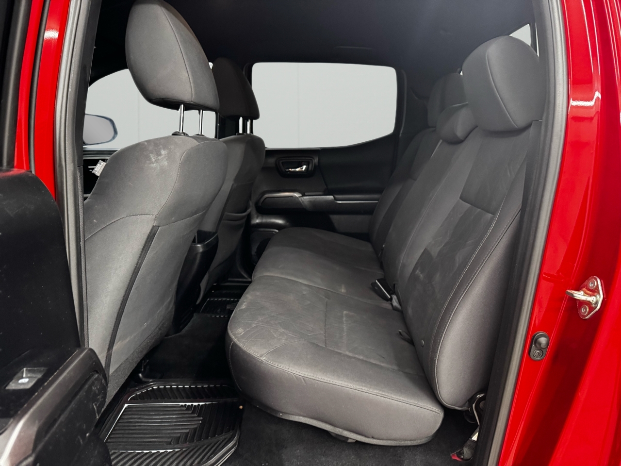 Toyota Tacoma 4WD TRD Off Road Double Cab 5' Bed V6 MT (Natl) 2019