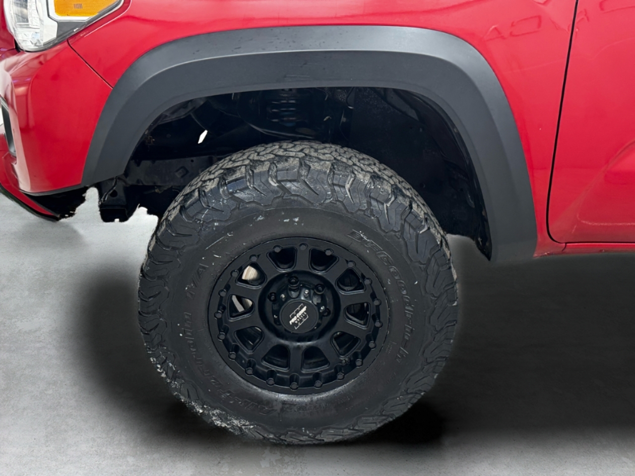 Toyota Tacoma 4WD TRD Off Road Double Cab 5' Bed V6 MT (Natl) 2019